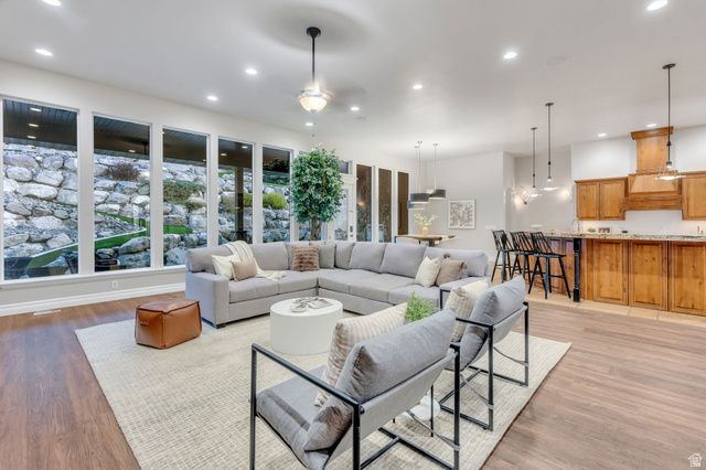 5831 W FRIENDSHIP DR, Herriman, UT 84096