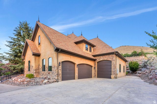 5831 W FRIENDSHIP DR, Herriman, UT 84096