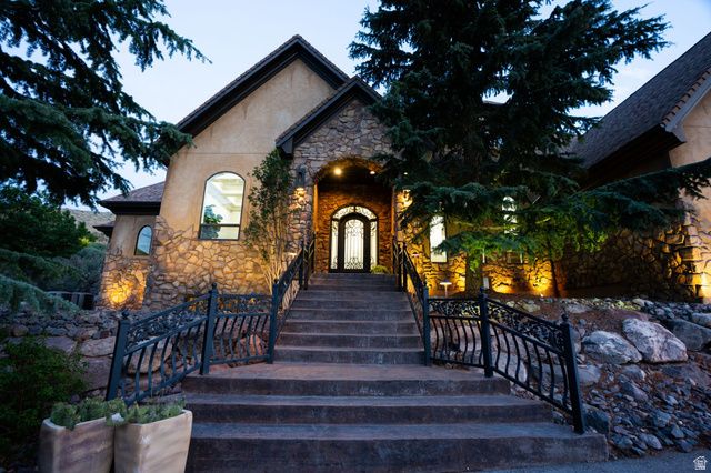 5831 W FRIENDSHIP DR, Herriman, UT 84096