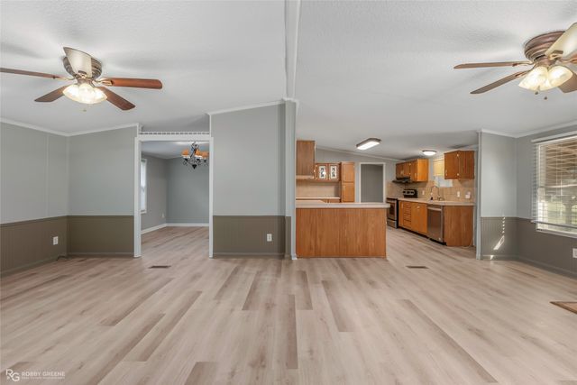 121 Kim Circle, Stonewall, LA 71078