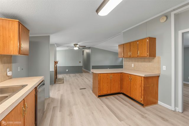 121 Kim Circle, Stonewall, LA 71078