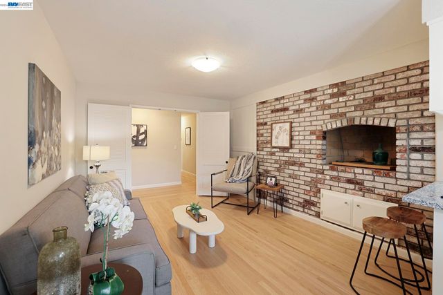 553 Bell Ave, Livermore, CA 94550