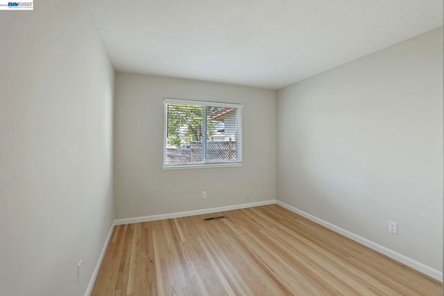 553 Bell Ave, Livermore, CA 94550