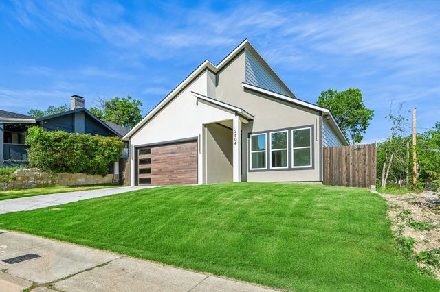 2504 Vaughn Boulevard, Fort Worth, TX 76105