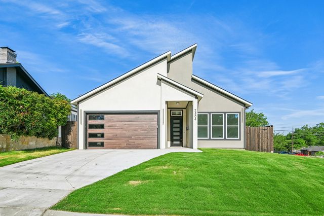 2504 Vaughn Boulevard, Fort Worth, TX 76105