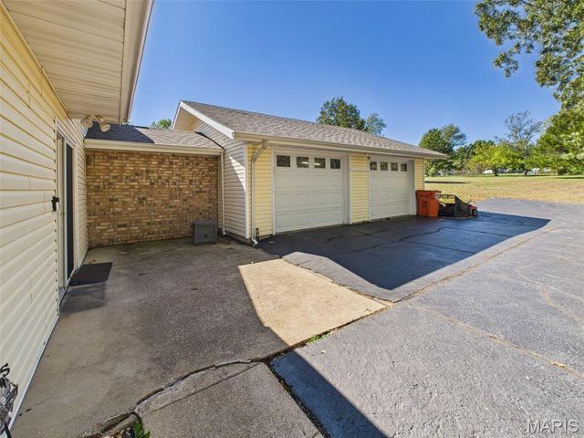 836 Stella Street, Lebanon, MO 65536