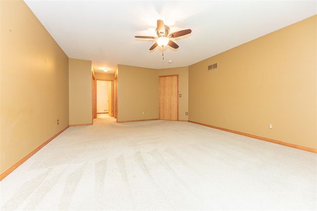 535 Sycamore Circle, Saline, MI 48176