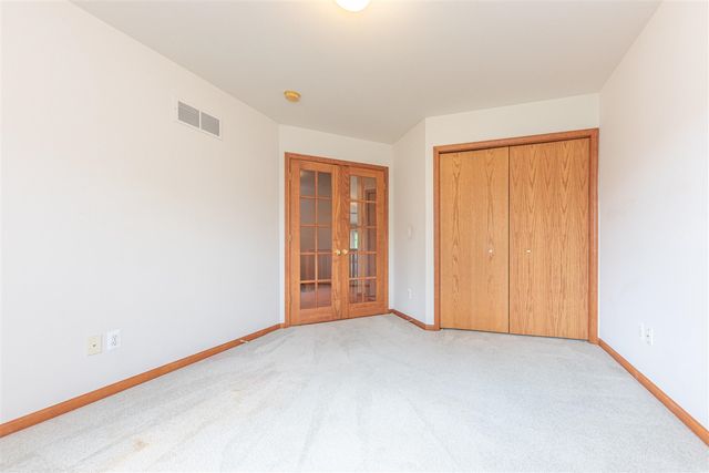 535 Sycamore Circle, Saline, MI 48176