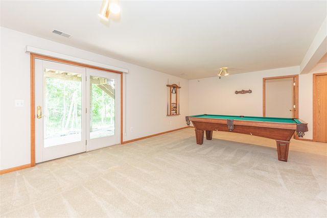 535 Sycamore Circle, Saline, MI 48176