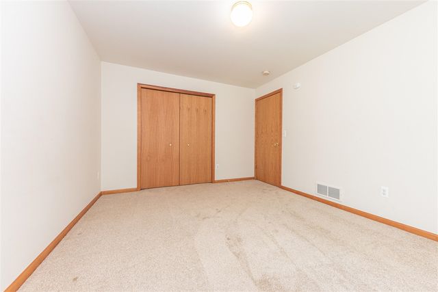 535 Sycamore Circle, Saline, MI 48176