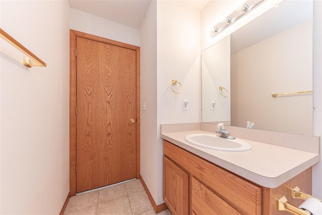 535 Sycamore Circle, Saline, MI 48176