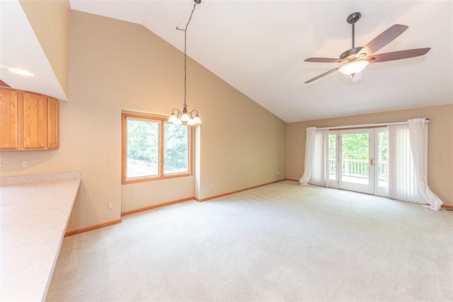 535 Sycamore Circle, Saline, MI 48176