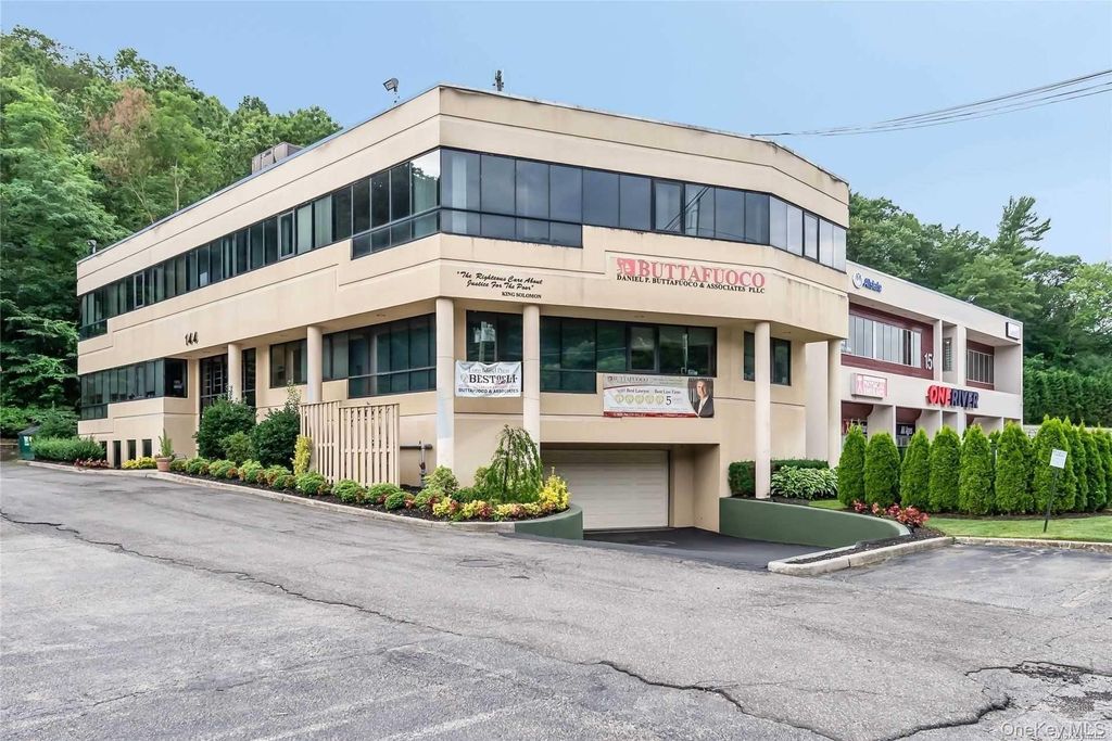 144 Woodbury Road LOWER, Woodbury, NY 11797 — exterior
