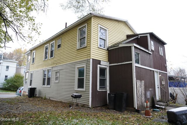 435 Manhattan Street, Schenectady, NY 12308