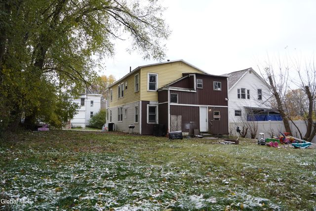 435 Manhattan Street, Schenectady, NY 12308