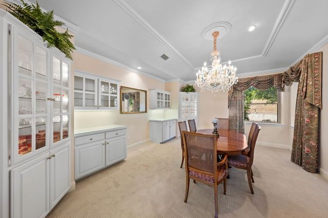 125 Crestline Dr, Kerrville, TX 78028