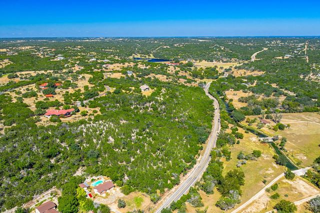 125 Crestline Dr, Kerrville, TX 78028