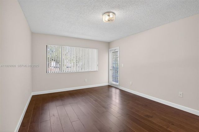 11541 Terra Bella Blvd 25, Plantation, FL 33325