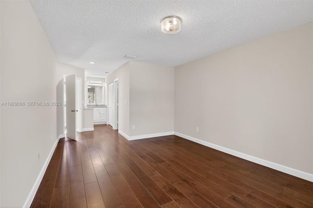 11541 Terra Bella Blvd 25, Plantation, FL 33325