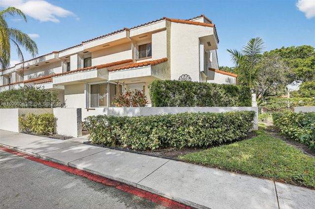 11541 Terra Bella Blvd 25, Plantation, FL 33325