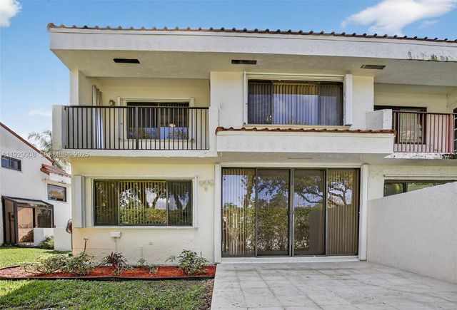 11541 Terra Bella Blvd 25, Plantation, FL 33325