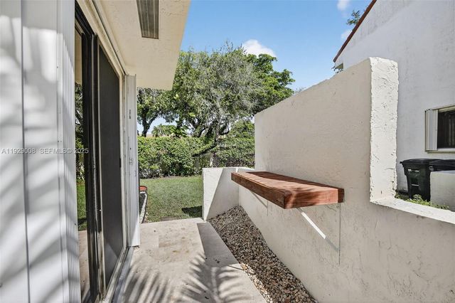 11541 Terra Bella Blvd 25, Plantation, FL 33325