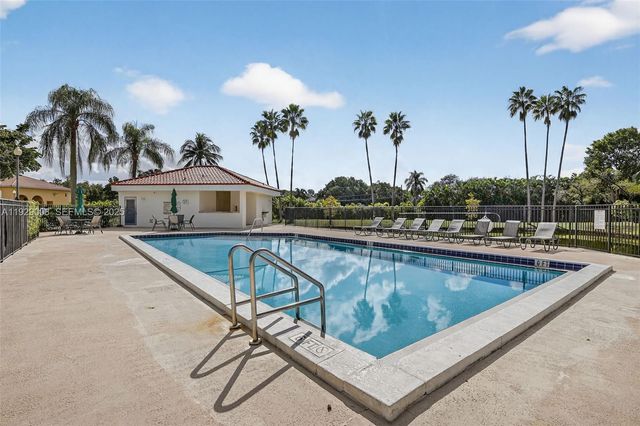 11541 Terra Bella Blvd 25, Plantation, FL 33325