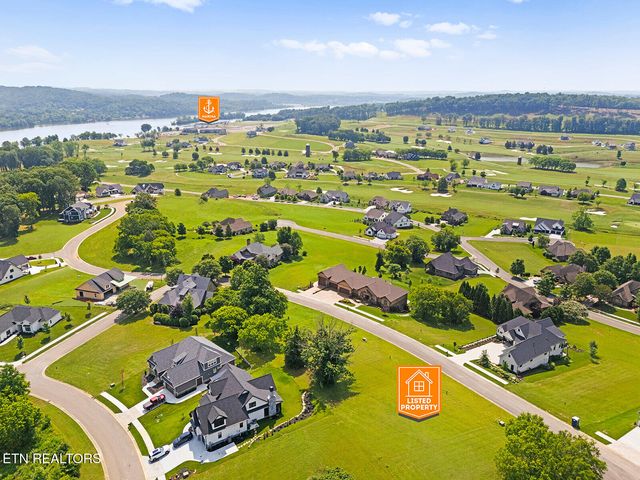 1740 Eagle Point Drive, Loudon, TN 37774