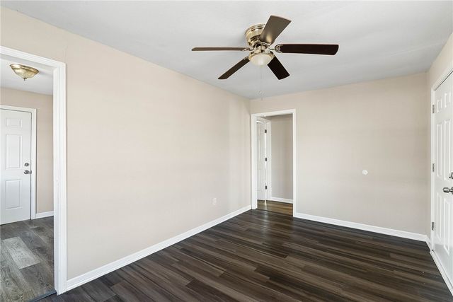 622 Airport, Corpus Christi, TX 78405