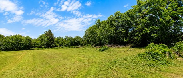504 N Hampton Road, Desoto, TX 75115
