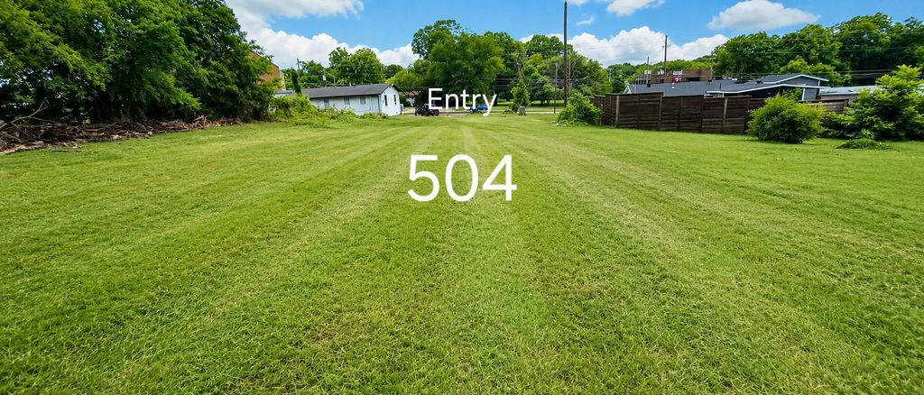 504 N Hampton Road, Desoto, TX 75115