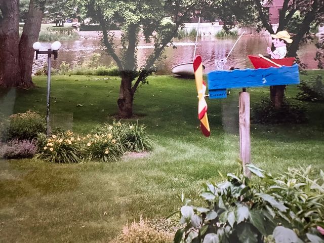 9 Buckingham Drive, Sugar Grove, IL 60554