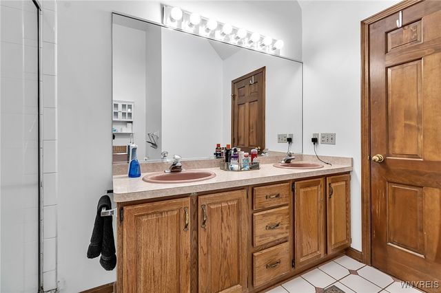 4 Summershade Court, Amherst, NY 14051