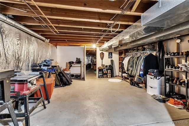 4 Summershade Court, Amherst, NY 14051