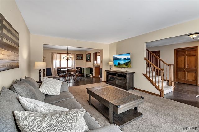 4 Summershade Court, Amherst, NY 14051