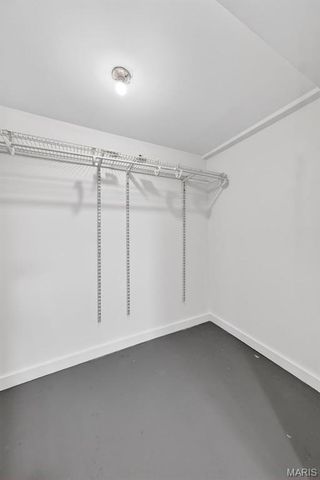 105 W Sunny Hill Boulevard, St Peters, MO 63376