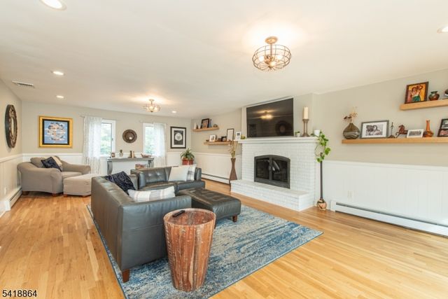 20 Arden Rd, Denville Twp., NJ 07834