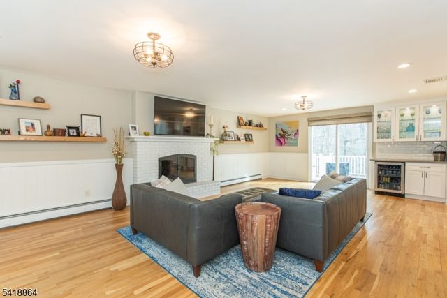 20 Arden Rd, Denville Twp., NJ 07834