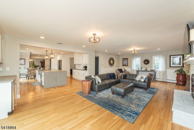 20 Arden Rd, Denville Twp., NJ 07834