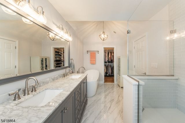 20 Arden Rd, Denville Twp., NJ 07834