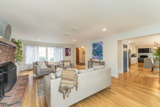 20 Arden Rd, Denville Twp., NJ 07834