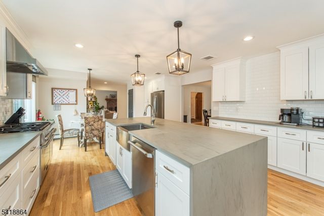 20 Arden Rd, Denville Twp., NJ 07834