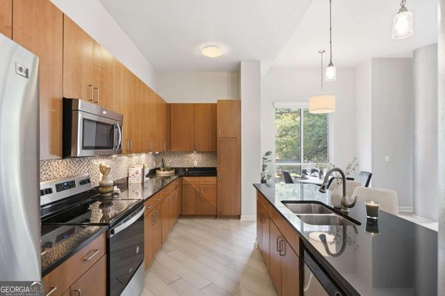 711 Cosmopolitan Drive NE 107, Atlanta, GA 30324