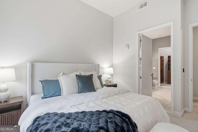 711 Cosmopolitan Drive NE 107, Atlanta, GA 30324