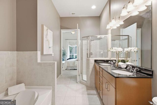 711 Cosmopolitan Drive NE 107, Atlanta, GA 30324