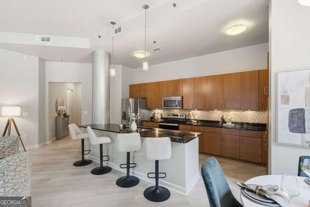 711 Cosmopolitan Drive NE 107, Atlanta, GA 30324