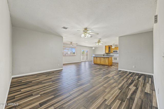 1849 E GROVE Circle, Mesa, AZ 85204