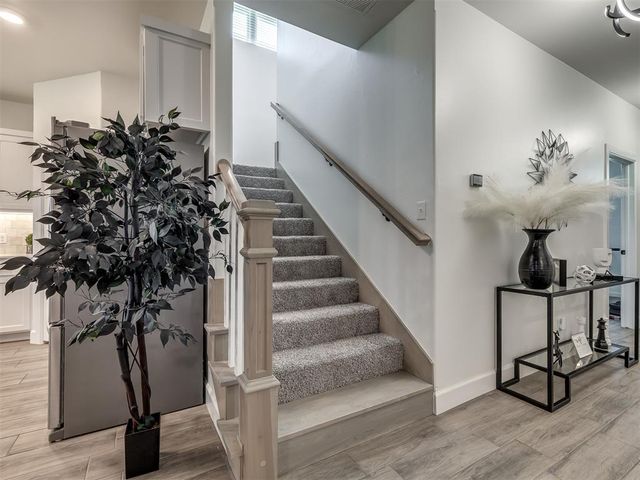 101 Carlow Way, Yukon, OK 73099