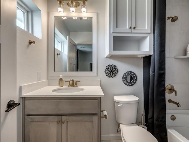 101 Carlow Way, Yukon, OK 73099