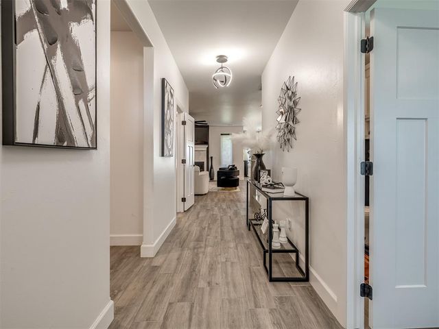 101 Carlow Way, Yukon, OK 73099